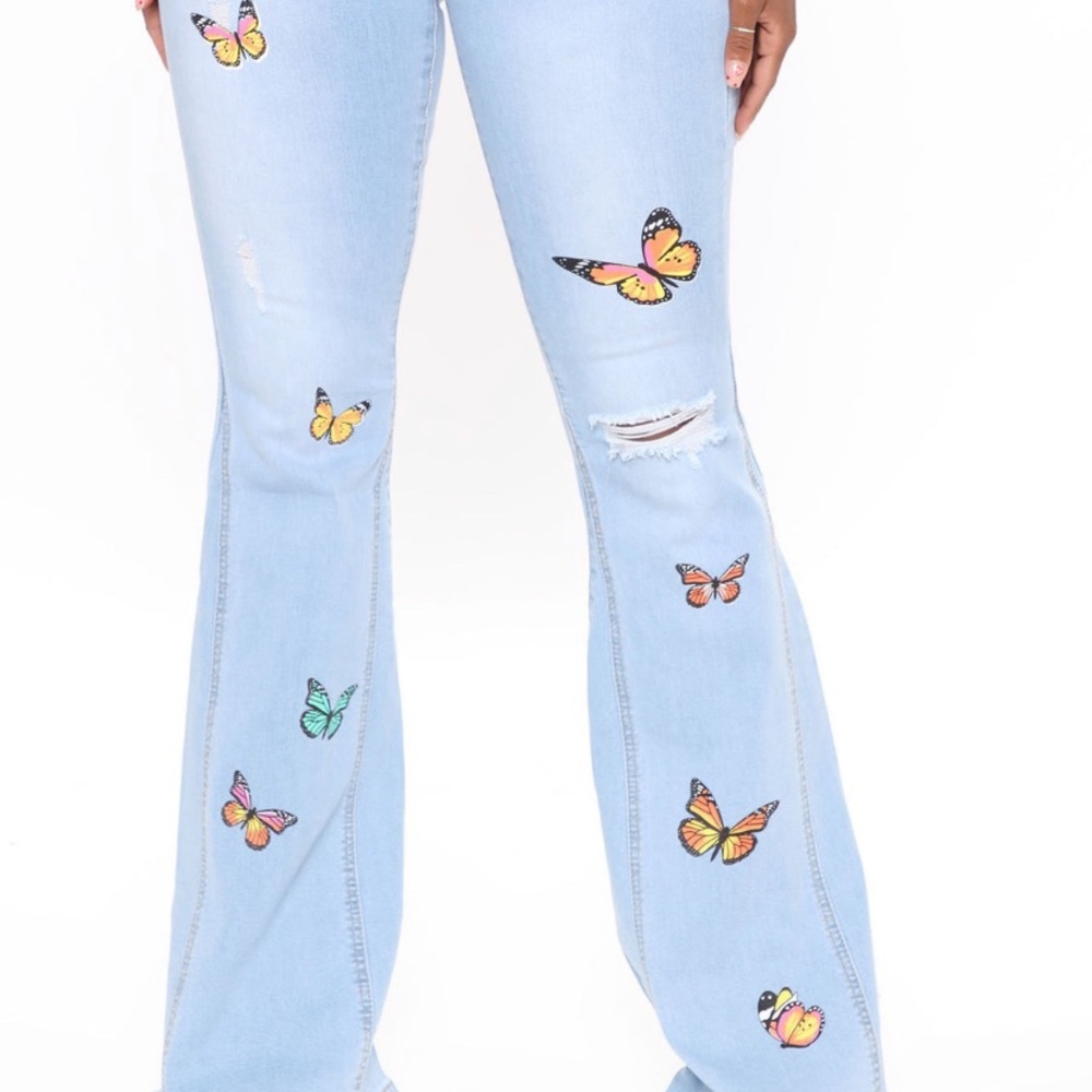 Butterfly Flare Jeans -✨NWT✨